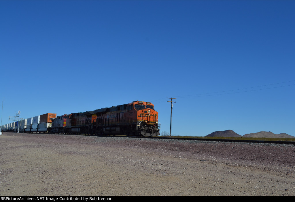 BNSF 6820